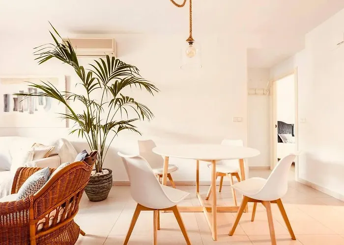 Bright Ideal For Long Lejlighed *