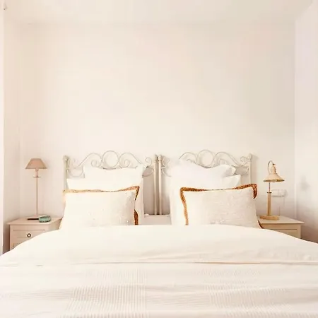 Bright Ideal For Long Apartment