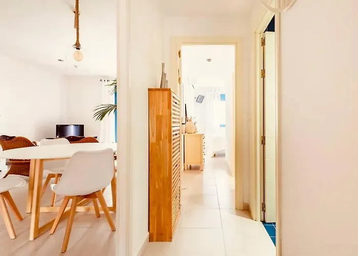 Apartment Bright Ideal For Long